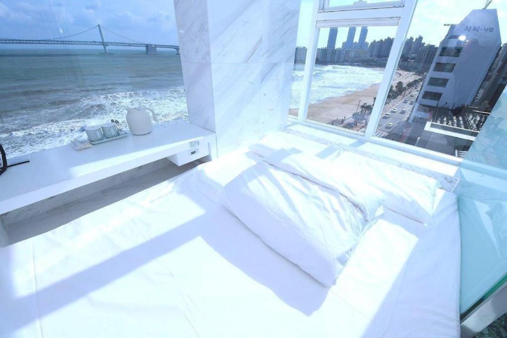 Gwanganli Hotel 1 Busan Buitenkant foto