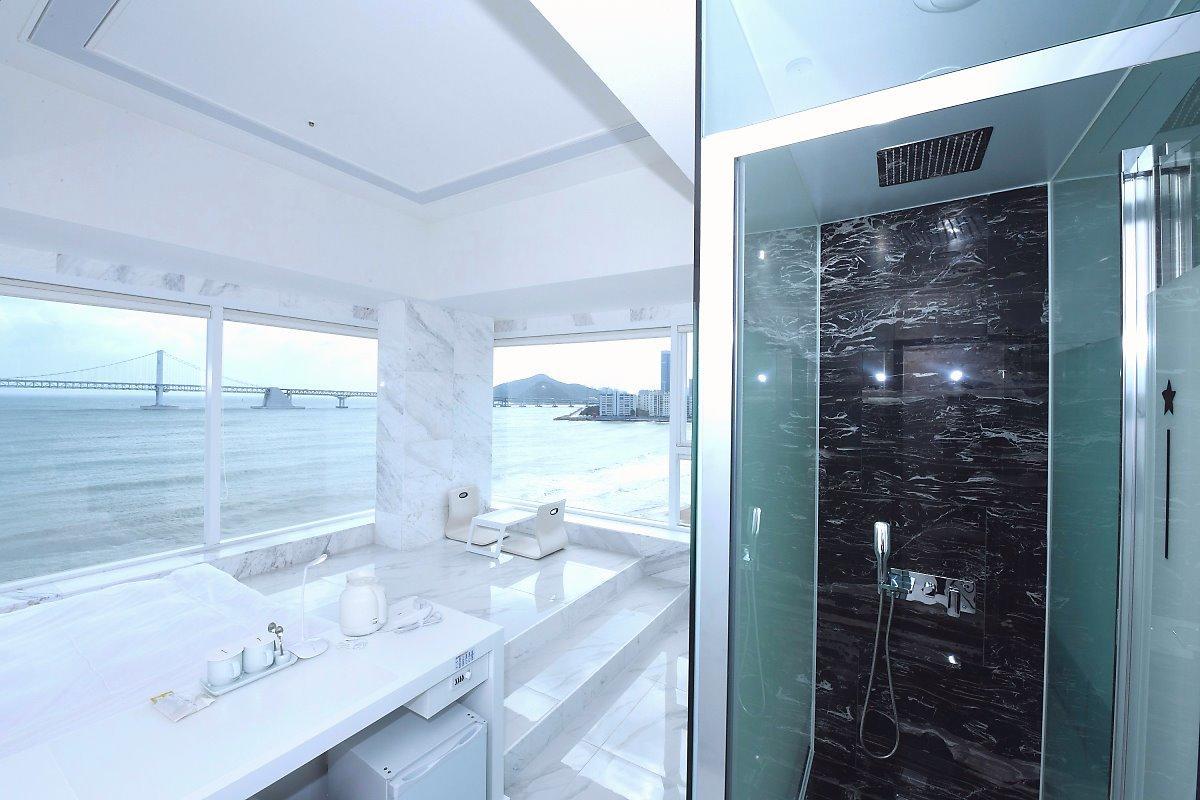 Gwanganli Hotel 1 Busan Buitenkant foto